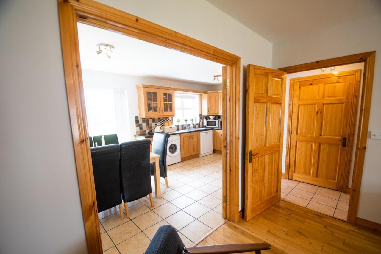 Beautiful Three Bedroom Home In Bundoran Kültér fotó