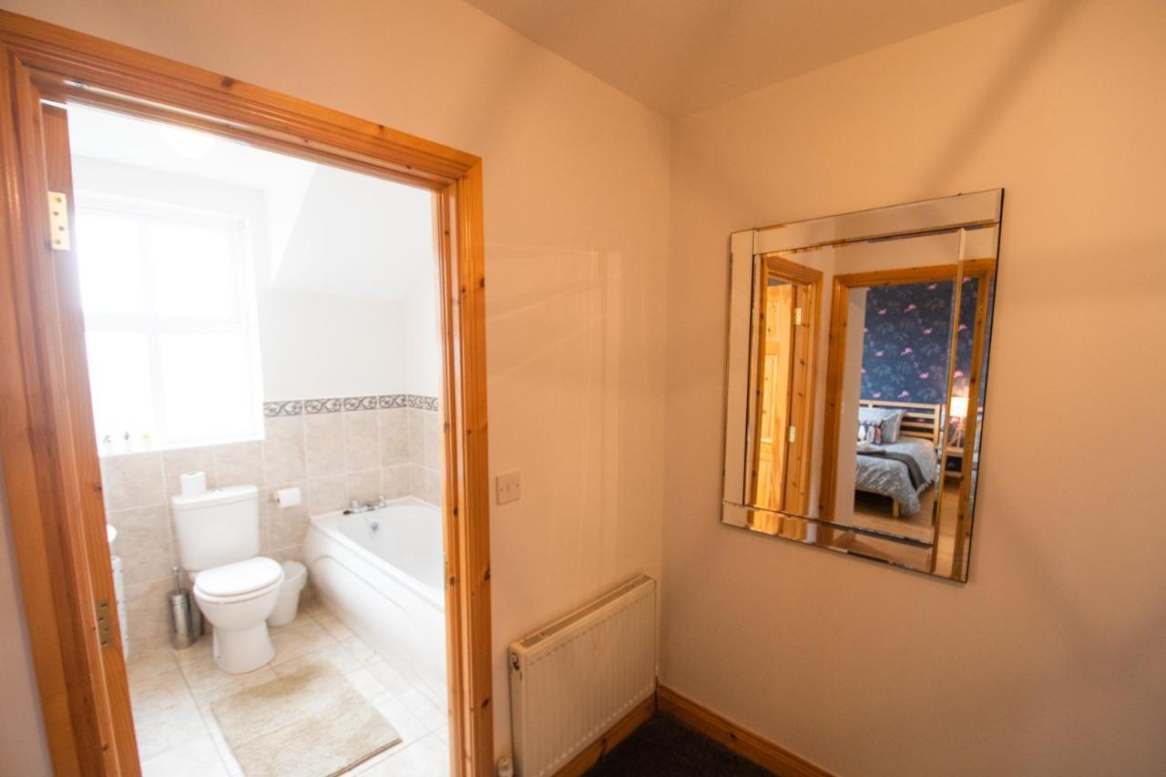 Beautiful Three Bedroom Home In Bundoran Kültér fotó